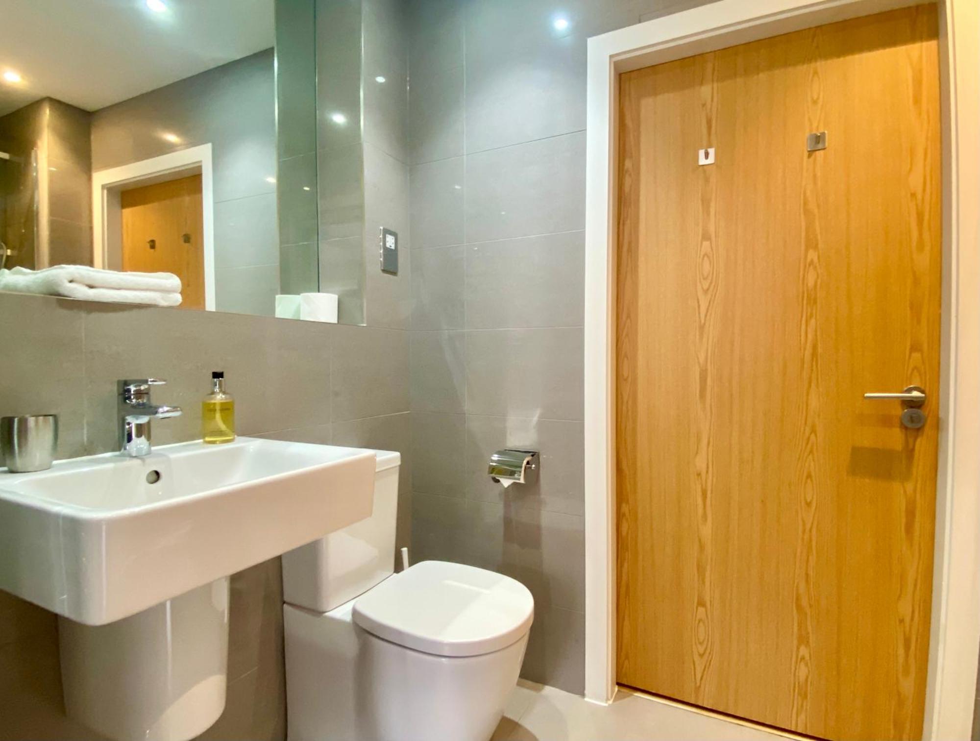 Your Space Apartments - Eden House Кембридж Экстерьер фото